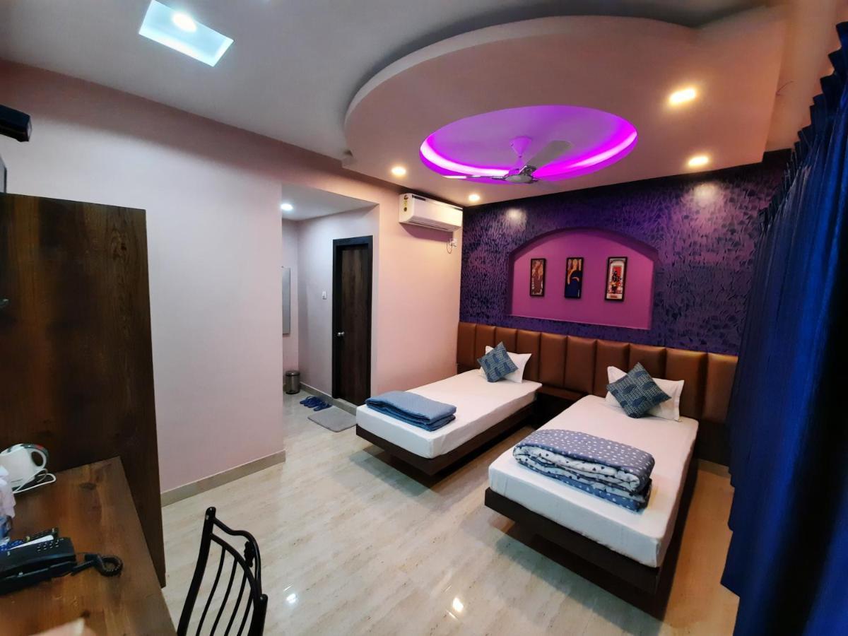 Hotel Aloka Residency Калькутта Экстерьер фото